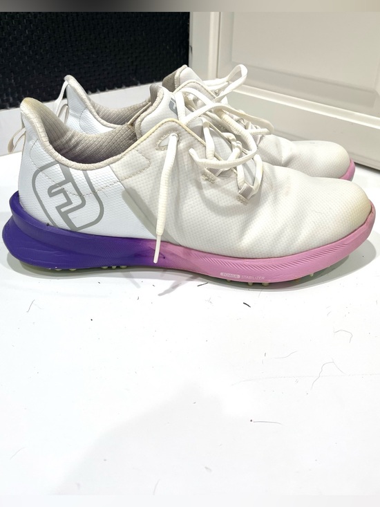 FootJoy Shoes - Footjoy Women’s Golf Shoes 9.5